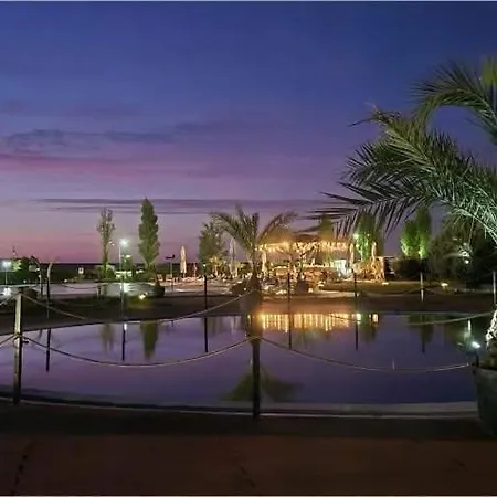Sunset By Blaxy شقة فندقية 4*